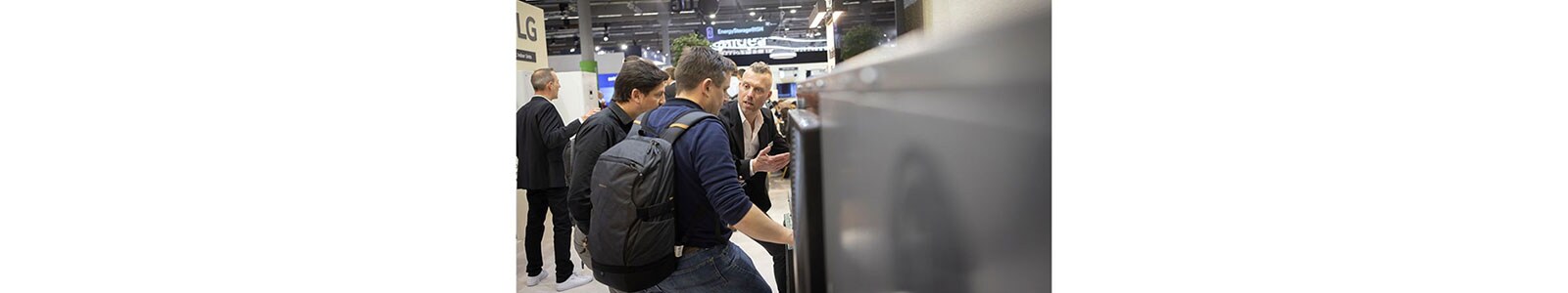 Nuevo aspecto, nuevo refrigerante, silencioso y ecológico